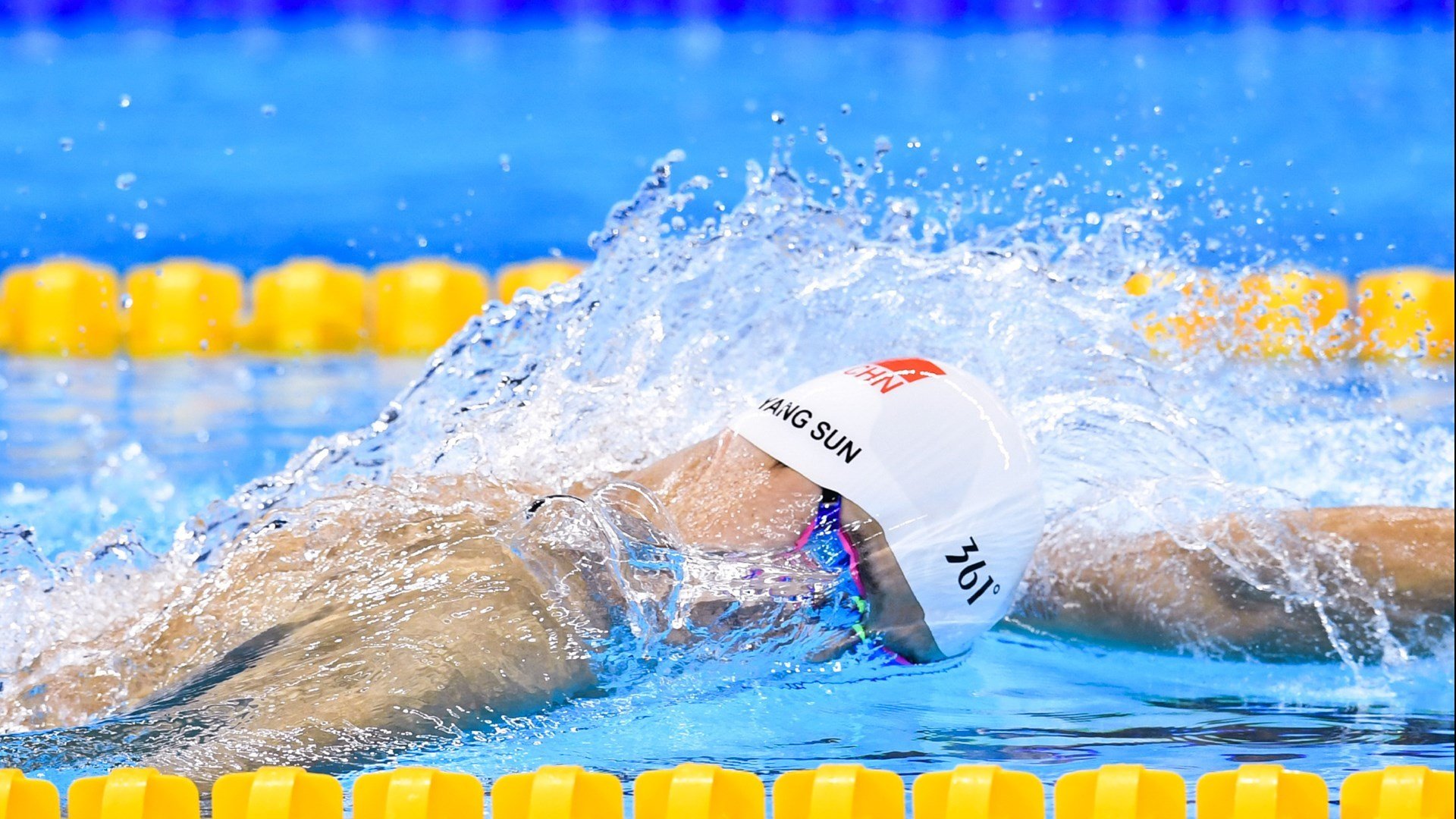 《英雄联盟》2025全球总决赛:上海站火爆开战,冠军悬念一触即发!